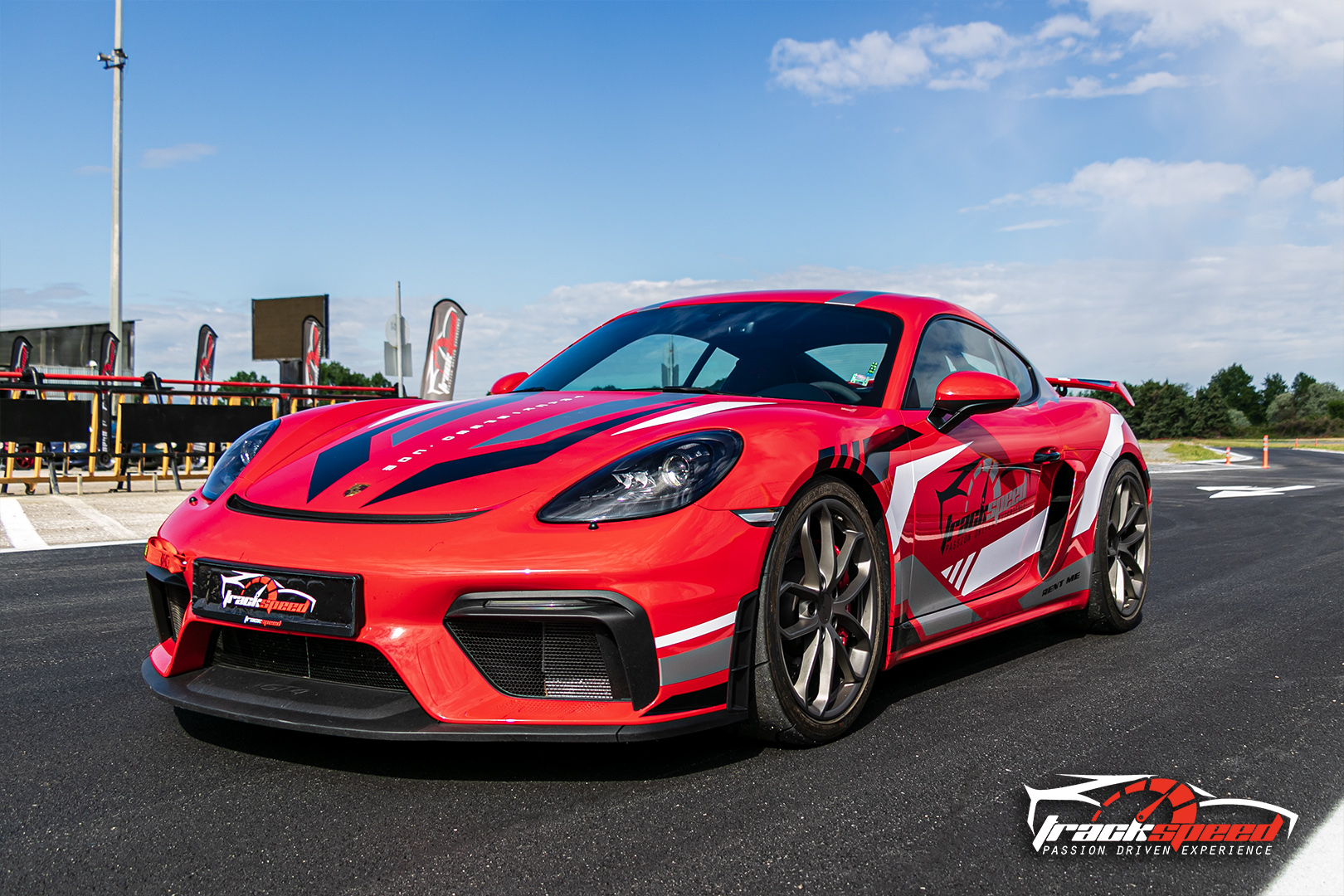 Porsche GT4 718 - Image 2