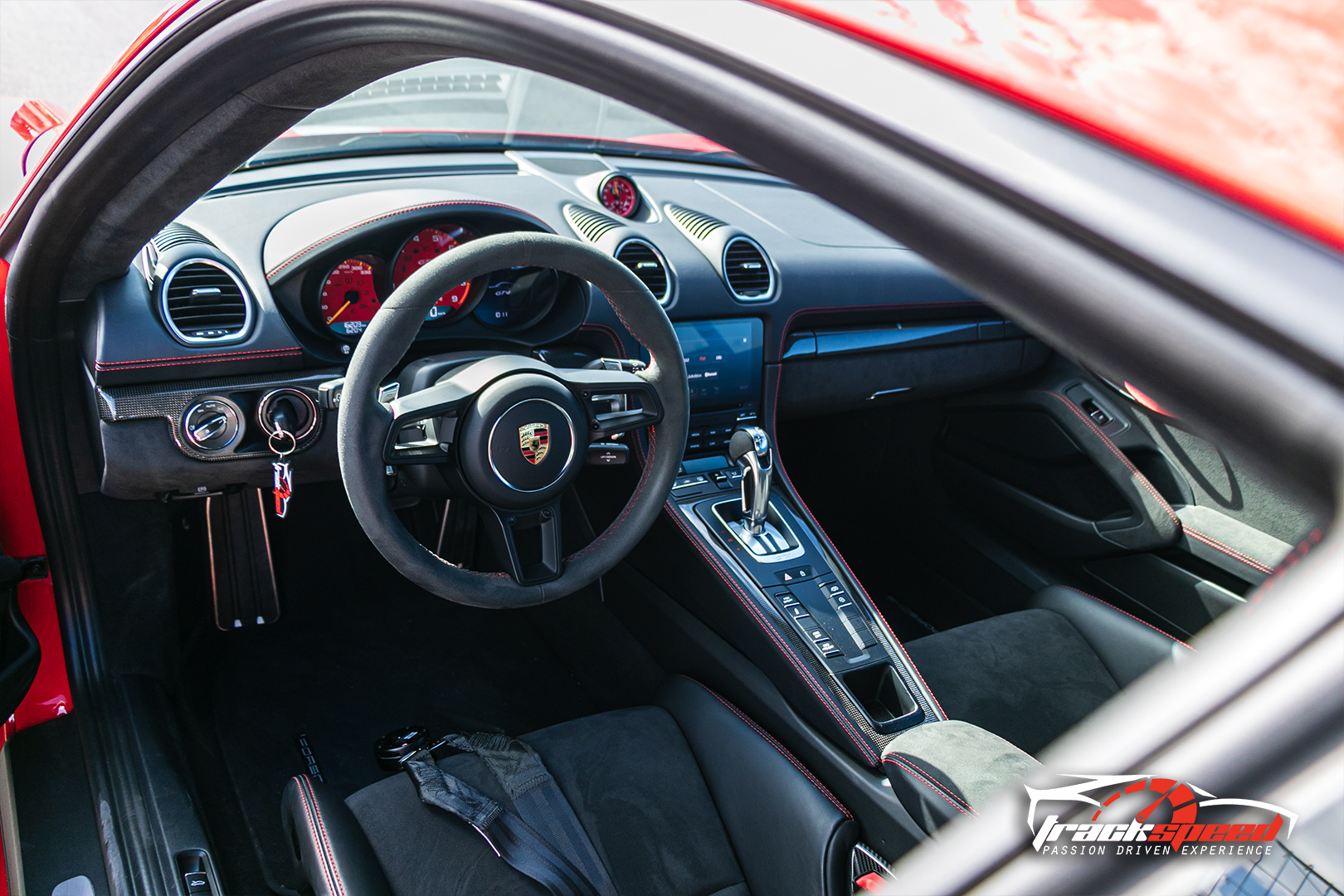 Porsche GT4 718 - Image 6