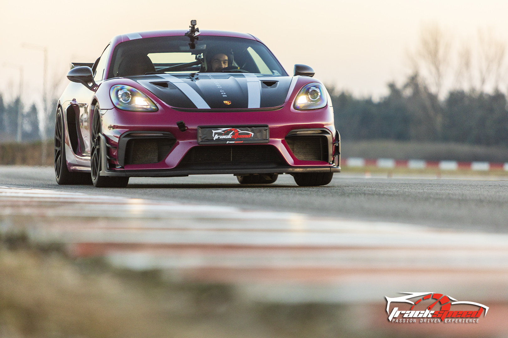 Porsche GT4 RS 718 - Image 8